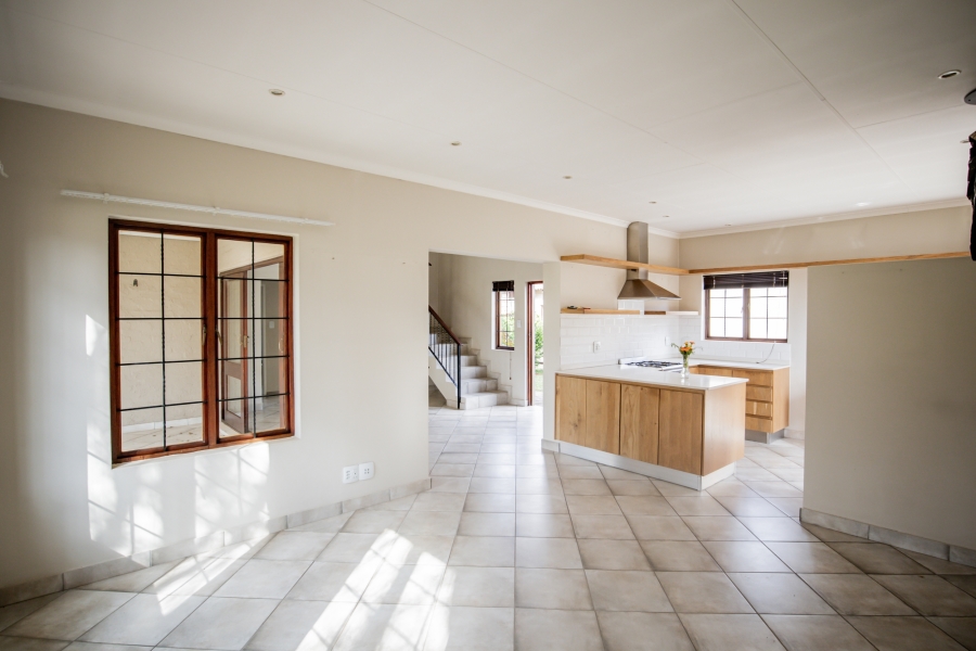 3 Bedroom Property for Sale in The Coves North West